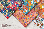 5 Vector floral grunge patterns, a Pattern Graphic by picsome.ca (Thumbnail 2 of 4)