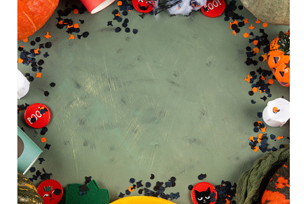 Halloween green frame background