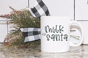 Christmas Stocking, a Font by Dansie Design (Thumbnail 3 of 8)