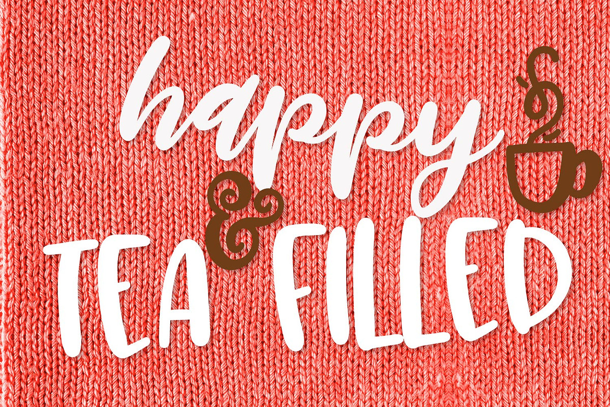 Fly Away Lady - A Font Trio preview 5