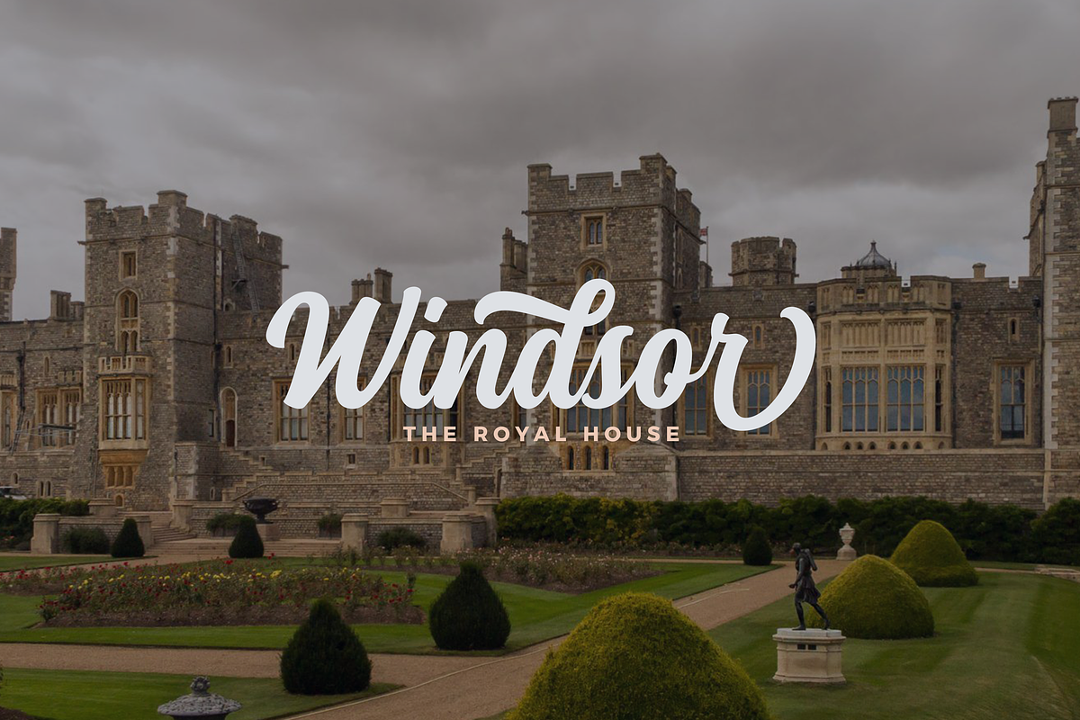 Medallion Script, a Script Font by Unicode Studio (Photo 10 of 12)