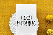 Pretty, a Script Font by InermediaSTUDIO (Thumbnail 4 of 8)