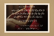 Fenshui – Fancy Script Font, a Script Font by Dhabee (Thumbnail 3 of 17)