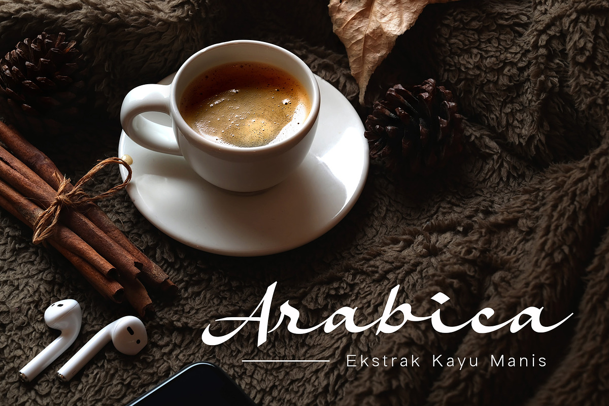 Amelina Font Duo, a Sans Serif Font by Arterfak Project (Photo 11 of 15)