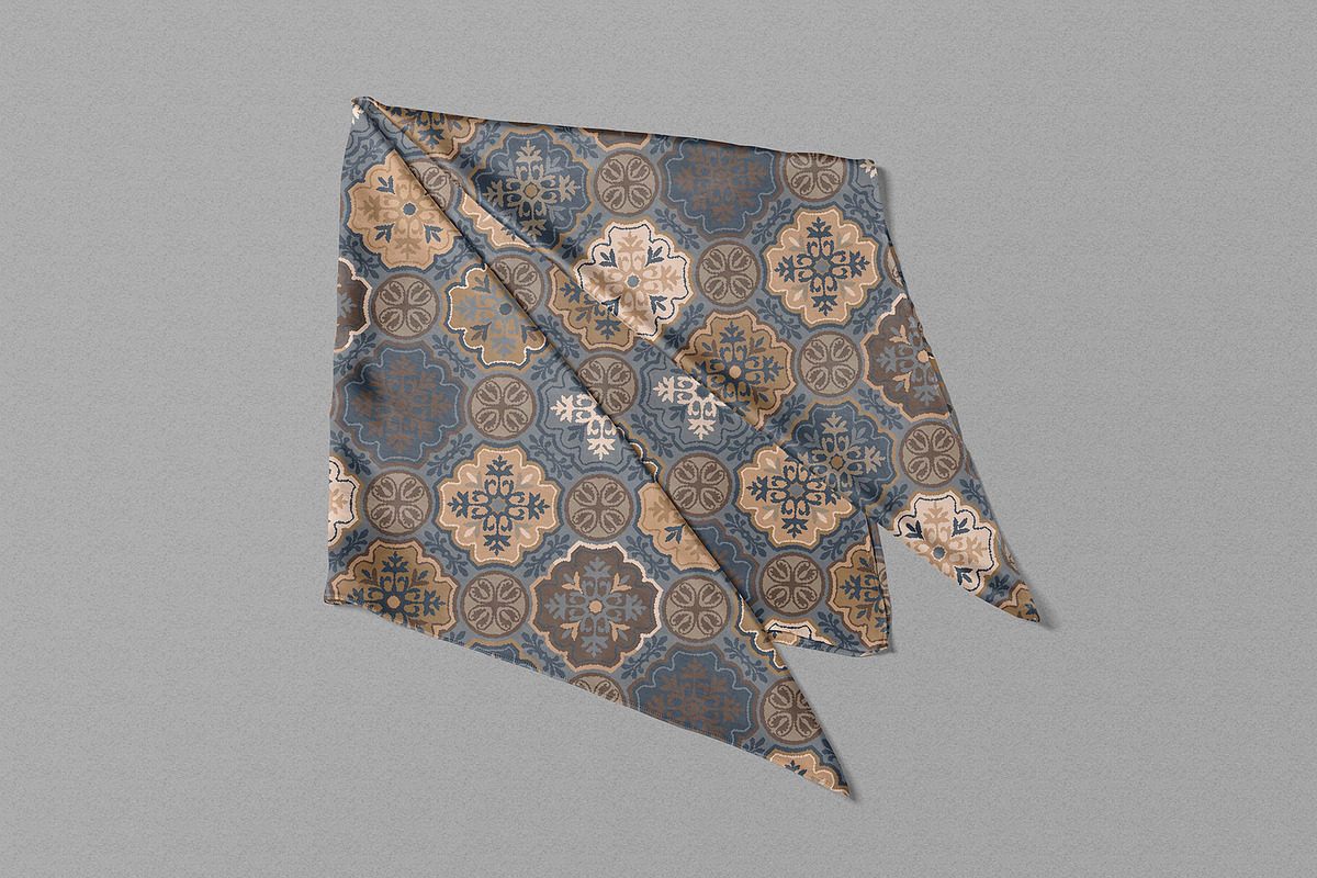 Folk Floral Tile Pattern, a Pattern Graphic by StudioGlouna (Photo 4 of 9)
