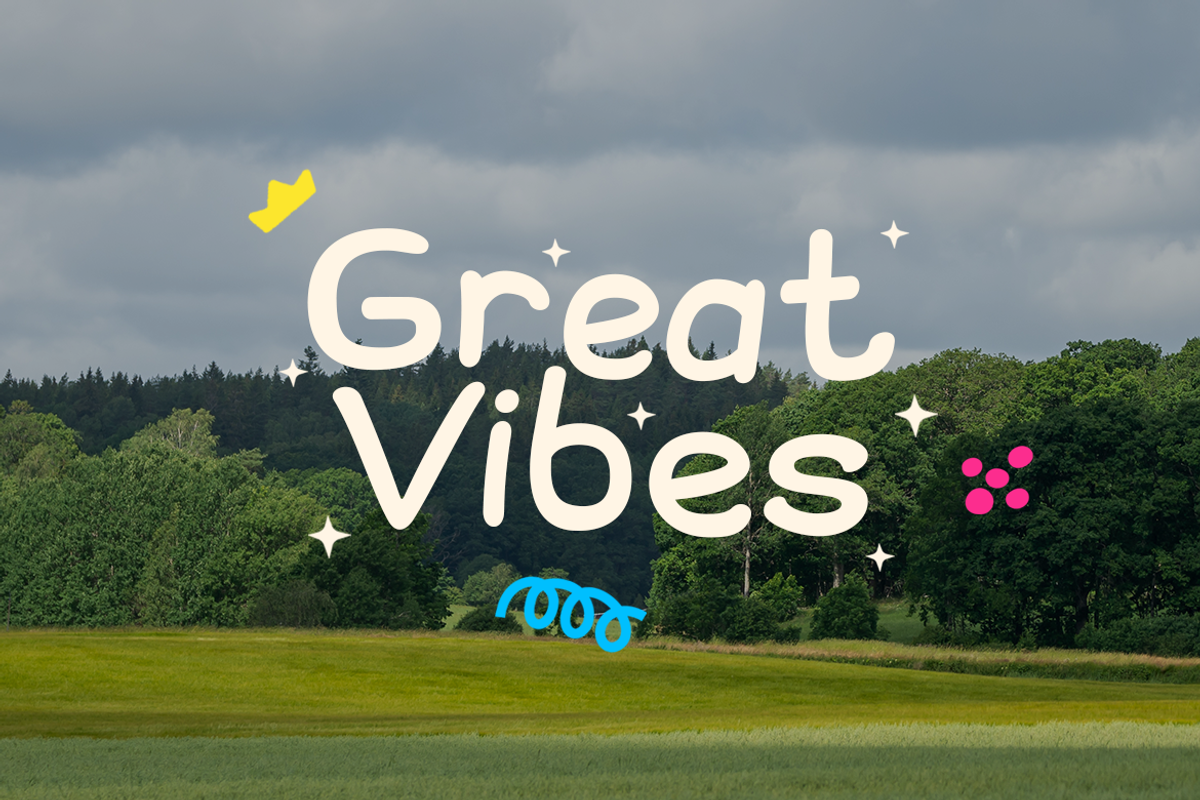 Glooma – Playful Display Font, a Handwritten Font by Vadovastd (Photo 7 of 9)