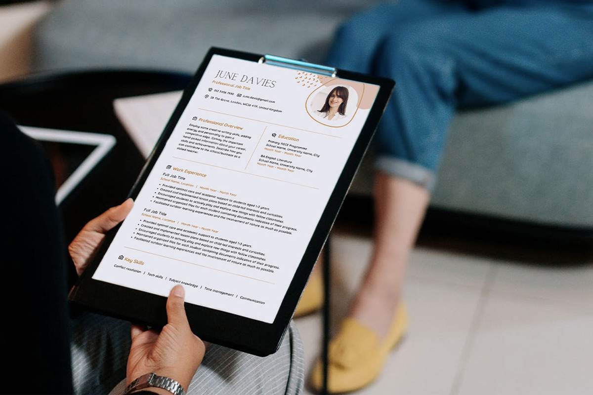 CANVA Resume Template / CV Set, a Resume Template by RWstudio (Photo 8 of 8)