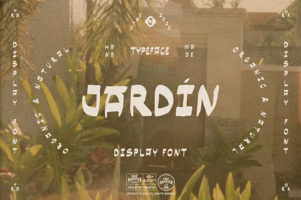 Jardin hand drawn display font, a Handwritten Font by Fat Hamster