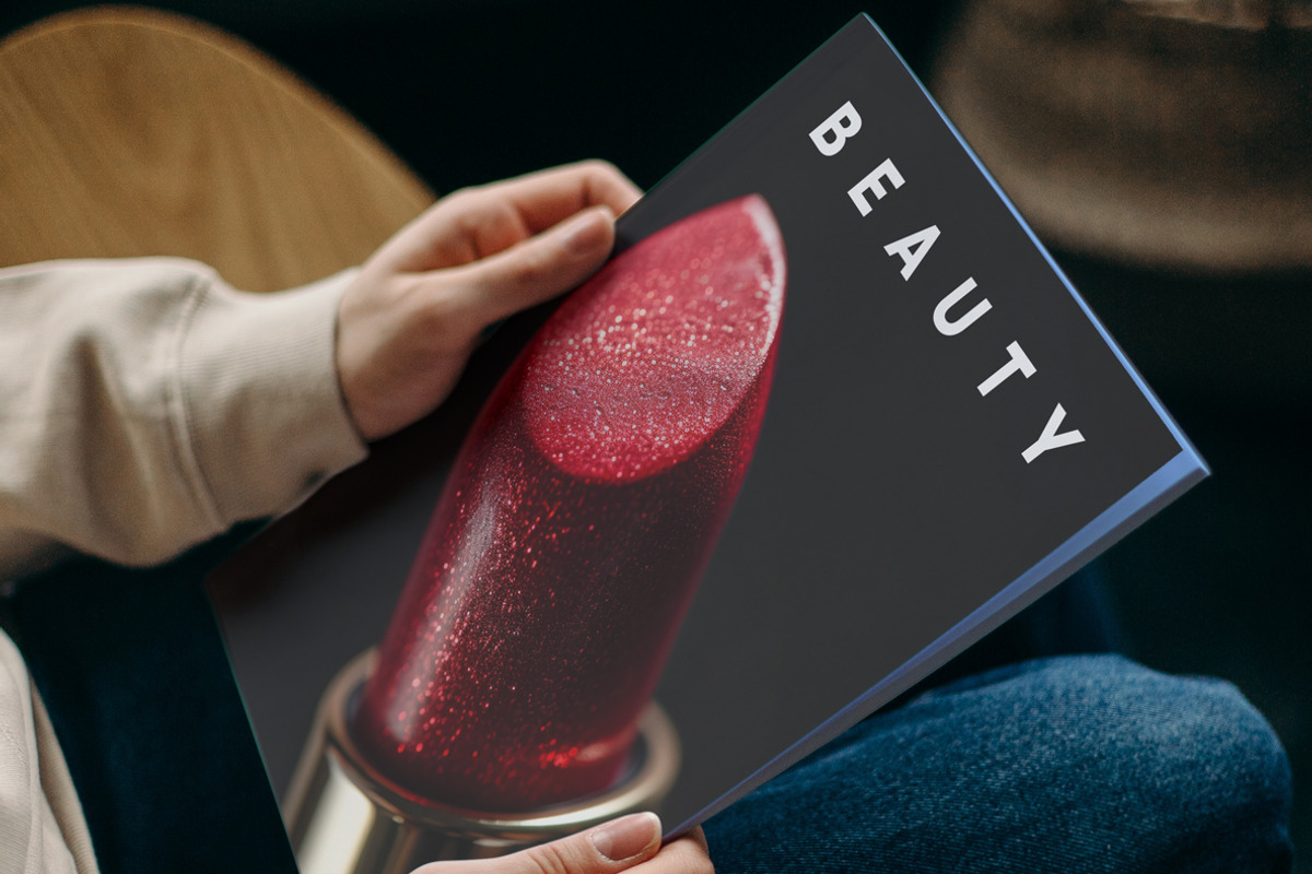 Red lipstick. 35 images, a Beauty & Fashion Photo by Handmadefont (Photo 9 of 10)