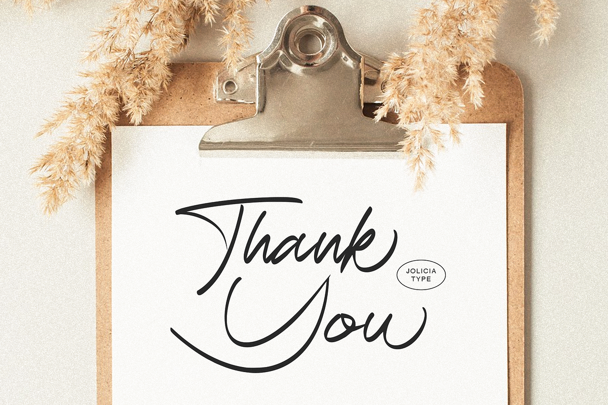 Moonlight Breeze | Handwritten font, a Script Font by Jolicia Type (Photo 10 of 10)