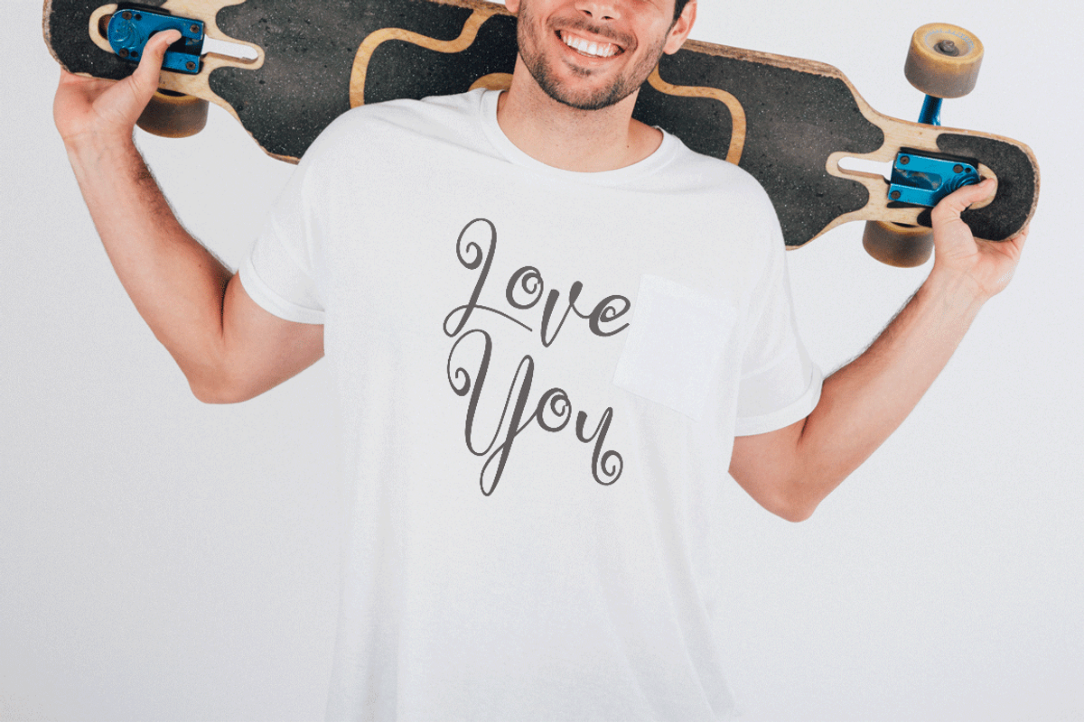 Summer fiesta, a Script Font by Letter-P (Photo 3 of 6)
