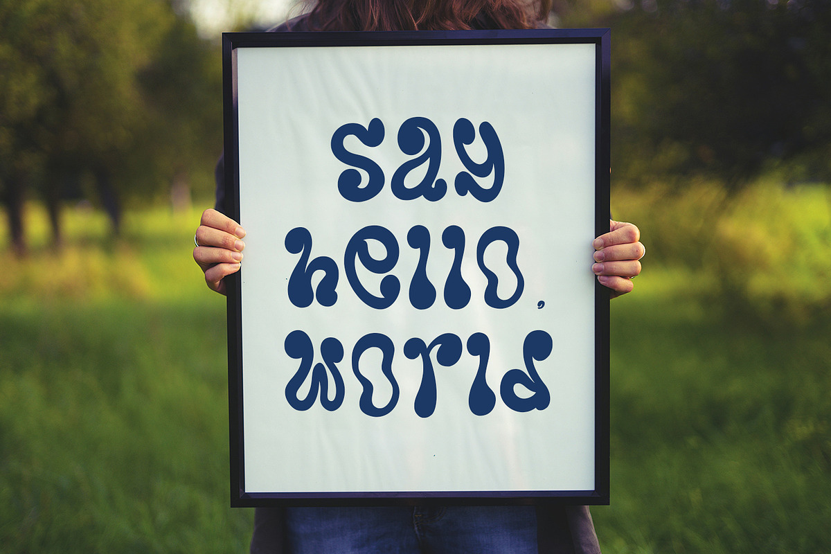 Pilliarl Fun Slime Display Font, a Handwritten Font by Maulana Creative (Photo 3 of 7)