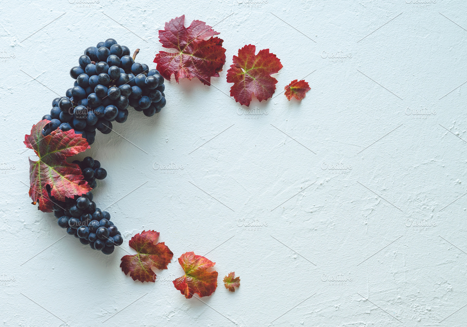 Composition of grape bunches, an Arts & Entertainment Photo by Mineko