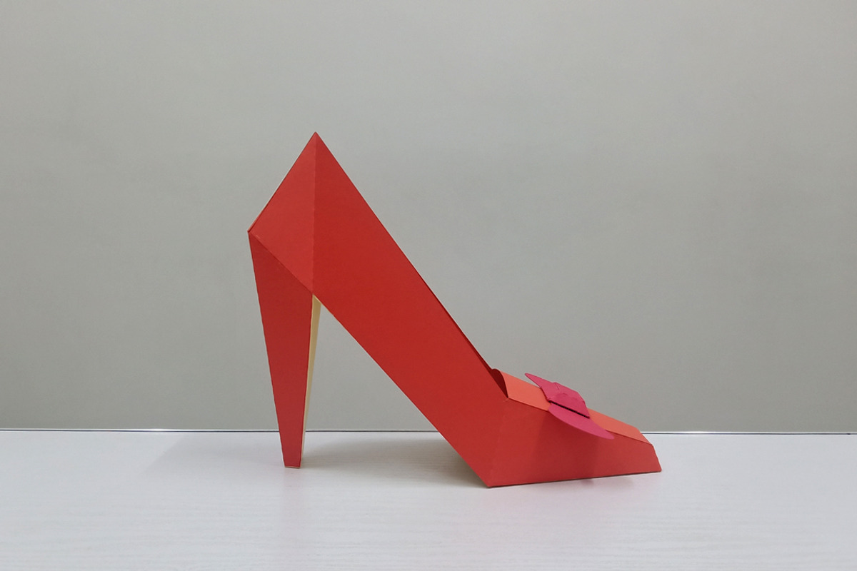 DIY Ruby Slippers - 3d papercraft, a Templates & Theme by PAPER amaze