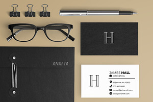 Anatta Display Serif Typeface