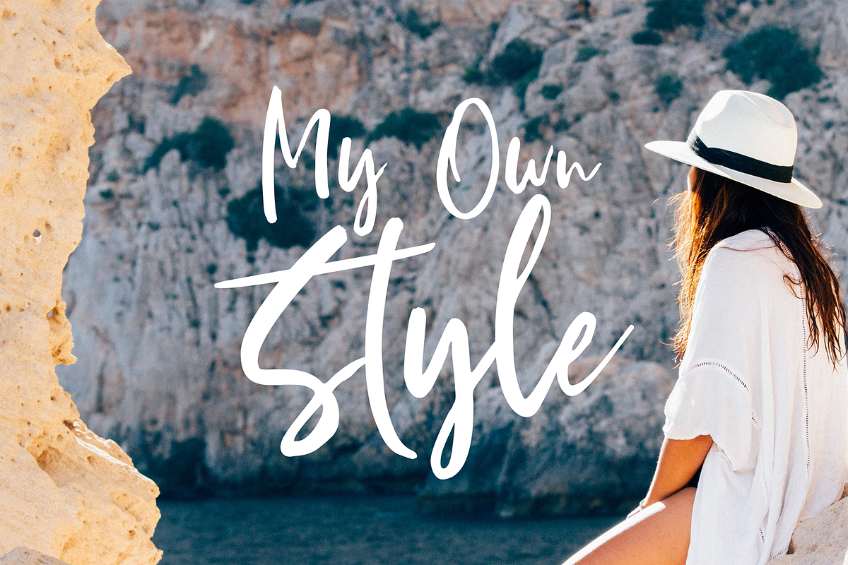 Darkside, a Script Font by Letteratom (Photo 4 of 11)