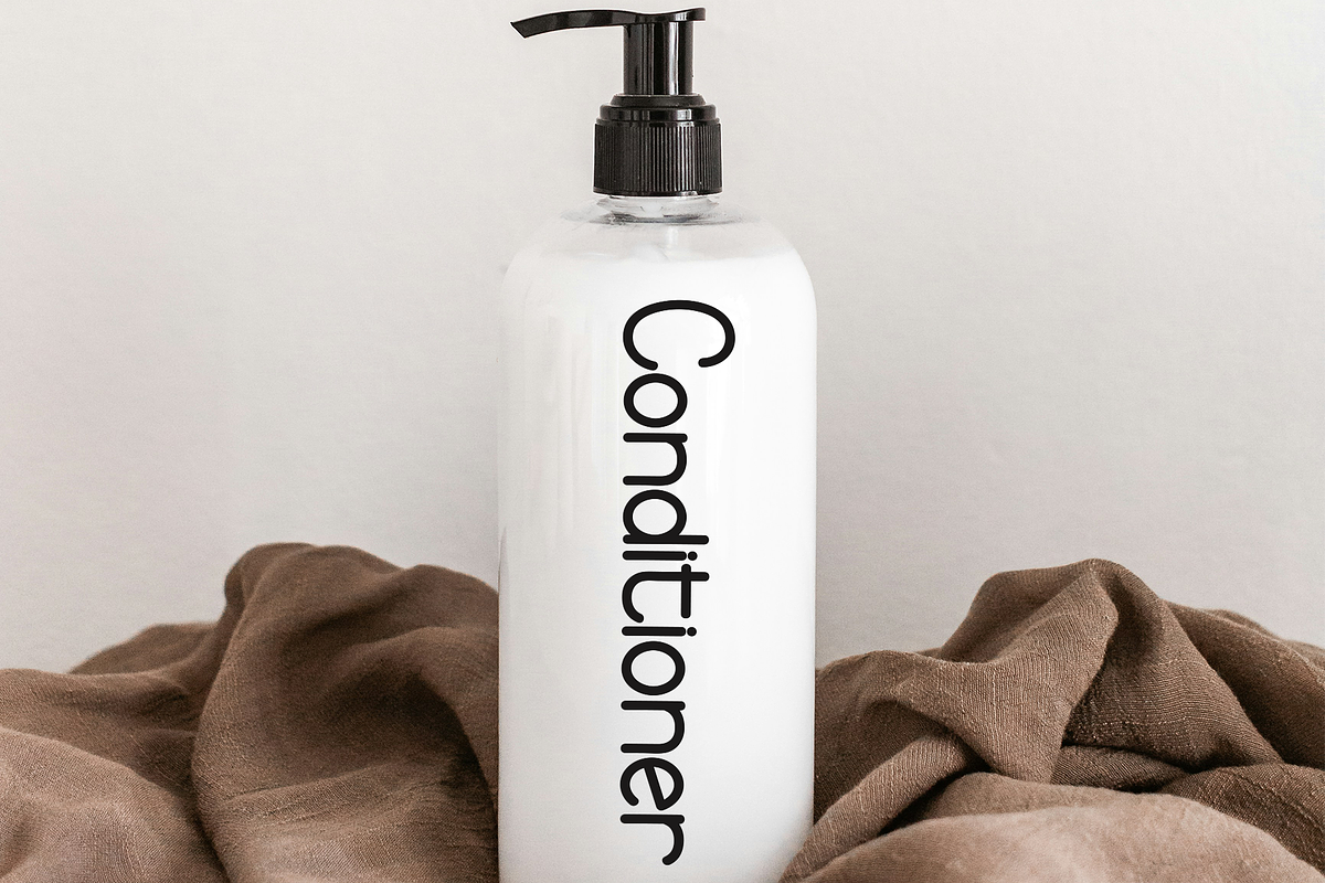 Family Saturday, a Sans Serif Font by FreshTypeINK (Photo 6 of 8)