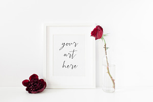 Styled Frame Mockup