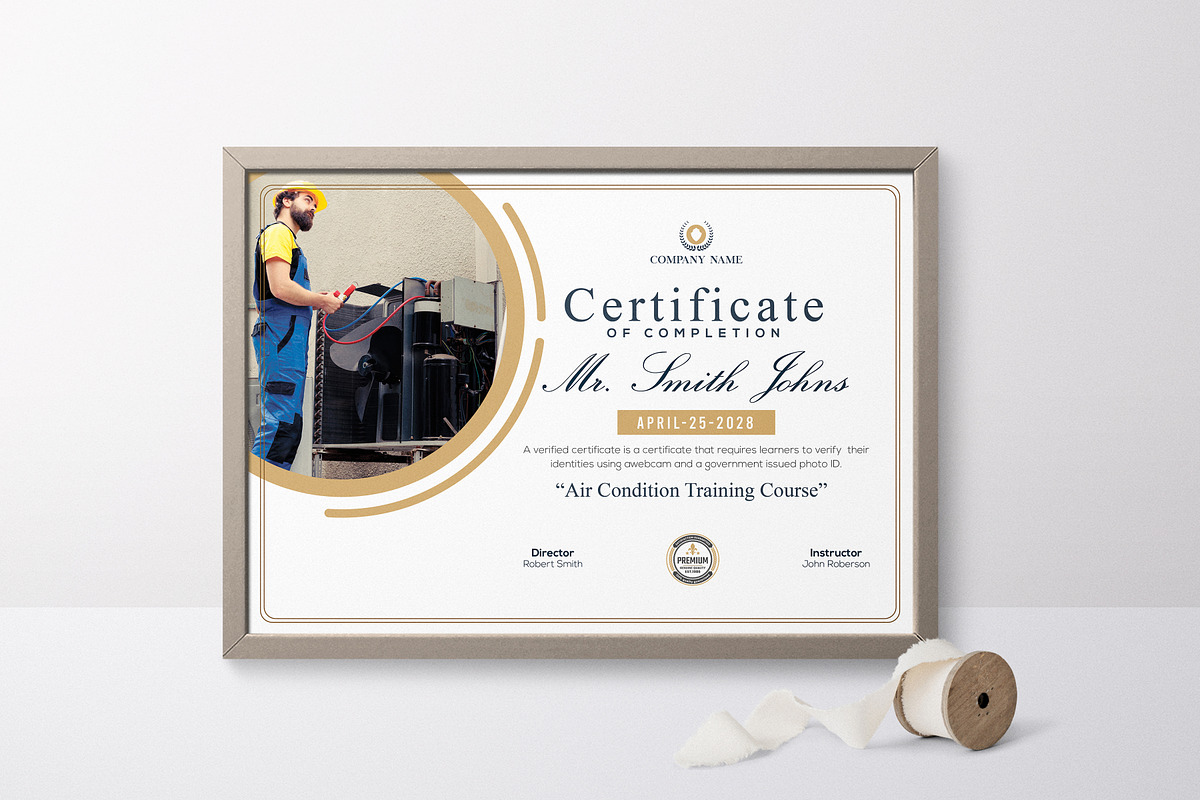 Certificate Template, a Stationery Template by DesignDevisers (Photo 4 of 10)