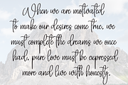 Signature Halloween | Script Font, a Handwritten Font by Scratchones (Thumbnail 6 of 8)