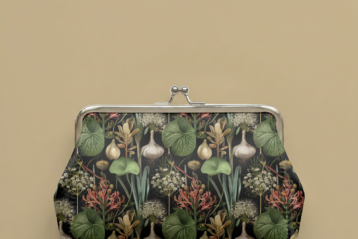 Satin Kiss Lock Purse Mockup PSD, a Household Mockup by 1001 mockups (Photo 9 of 10)