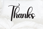 Blanket | Script Font, a Handwritten Font by Scratchones (Thumbnail 9 of 9)