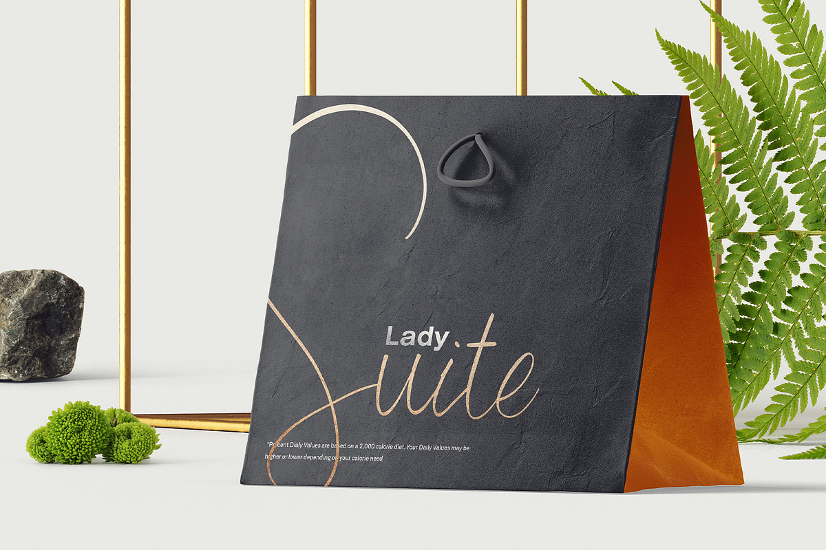 La Fortuna / Stylish Signature Font preview 3