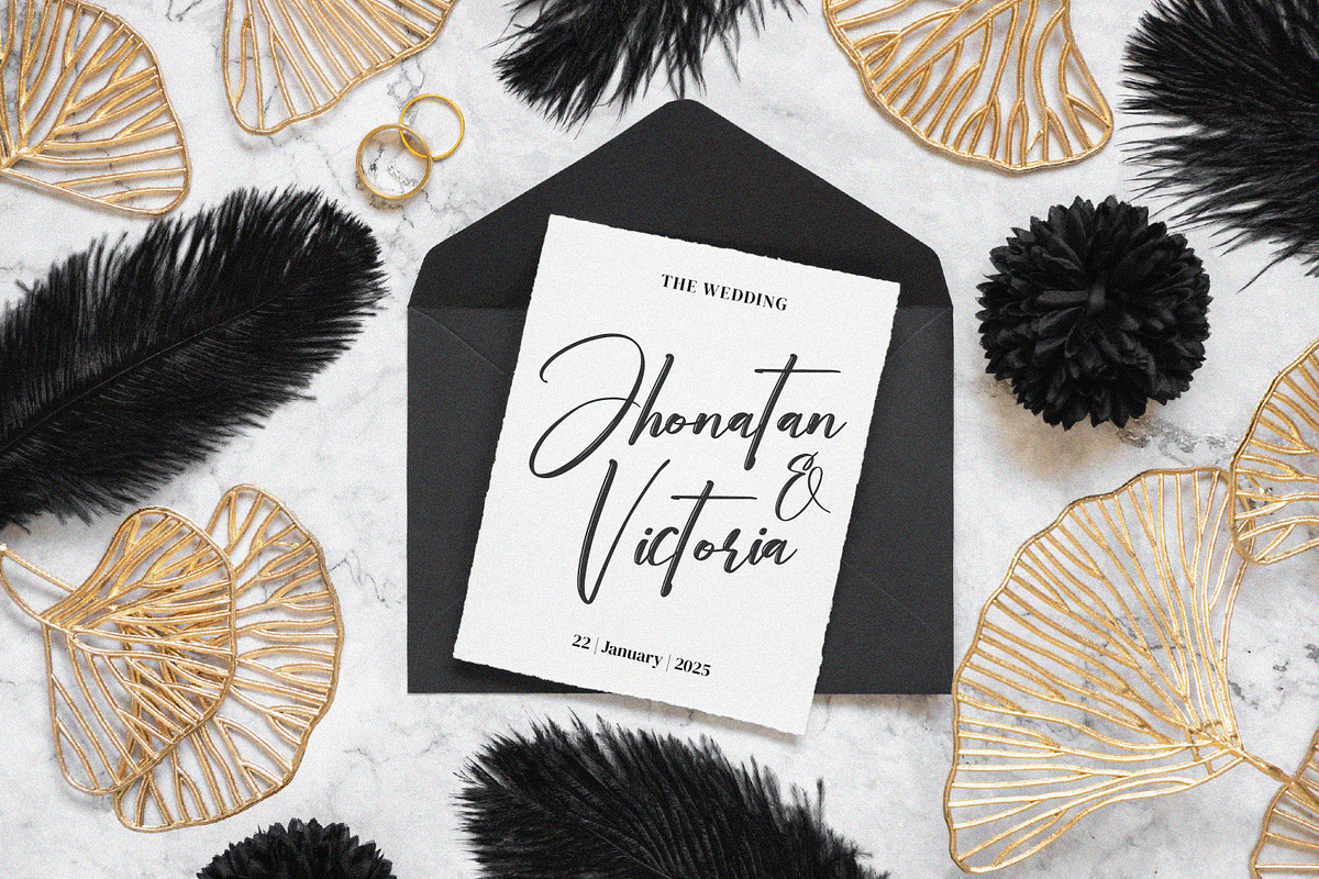 Challystin, a Handwritten Font by Goresan Studio (Photo 7 of 15)