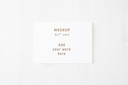 5x7" landscape card mockup