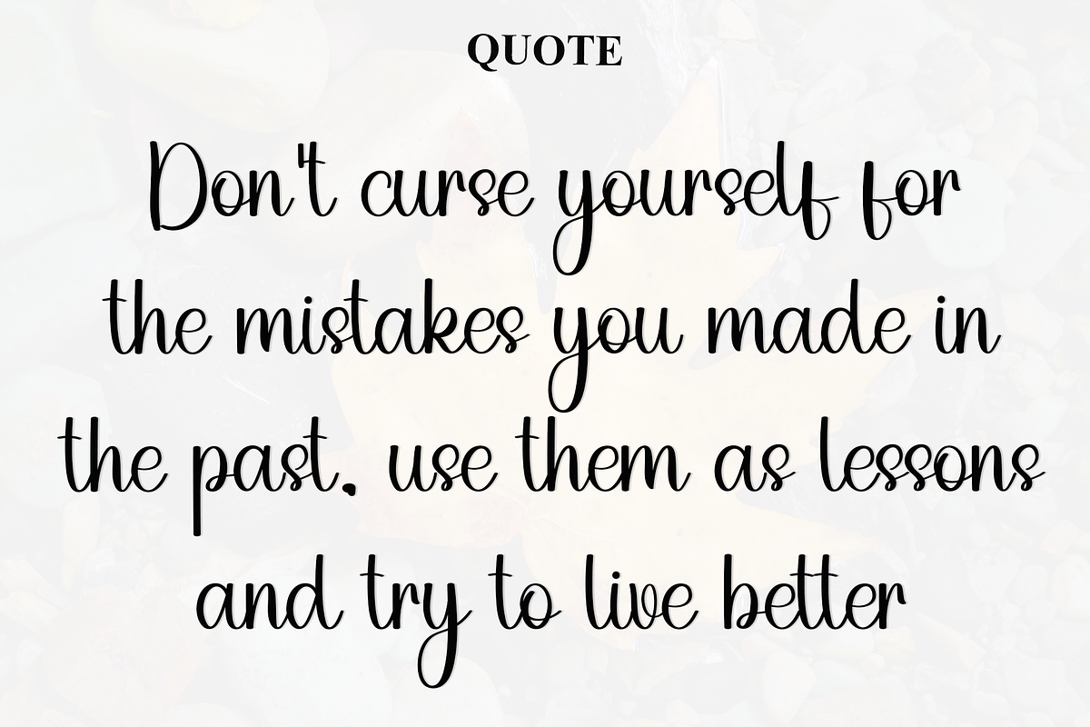 Vintage Handmade, a Handwritten Font by InermediaSTUDIO (Photo 5 of 8)