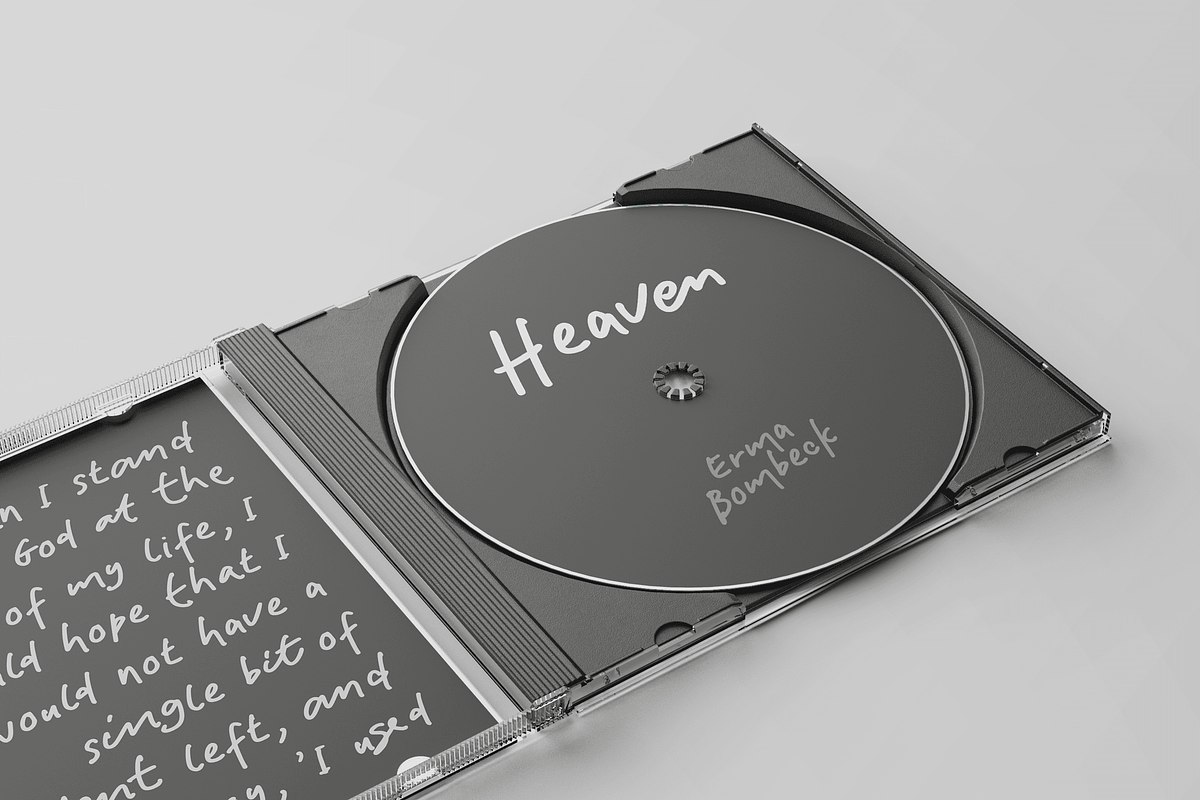 Paradise Valley, a Handwritten Font by Bluestudio (Photo 3 of 8)
