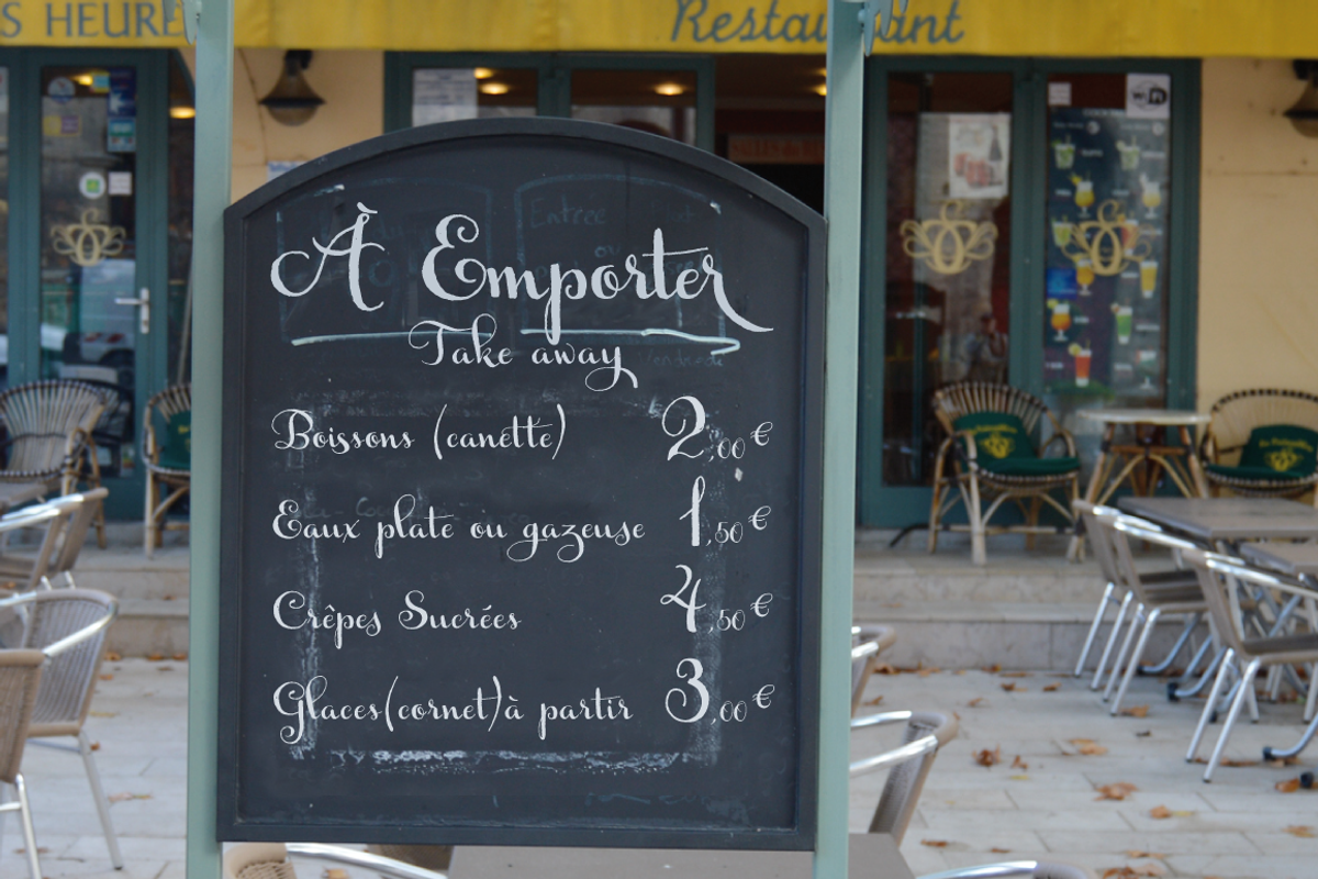 Ameglia Family Regular & Italic preview 4
