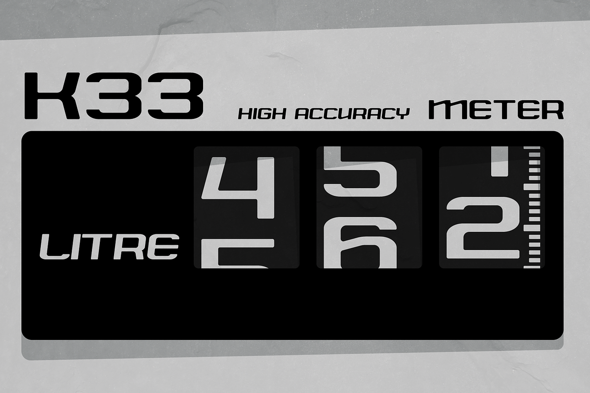 CLASSIC RETRO Typeface preview 5