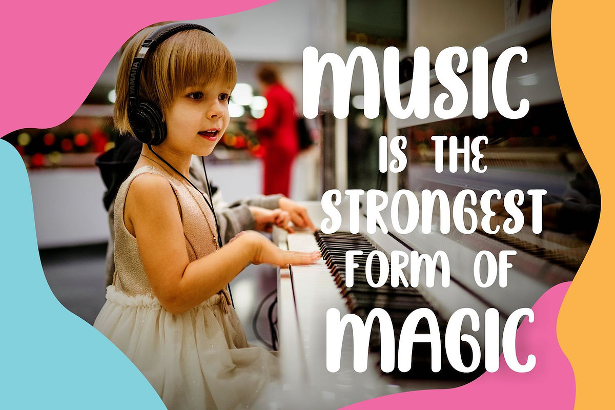 Brightly Crush - Playful Typeface, a Font by StringLabs (Photo 9 of 15)