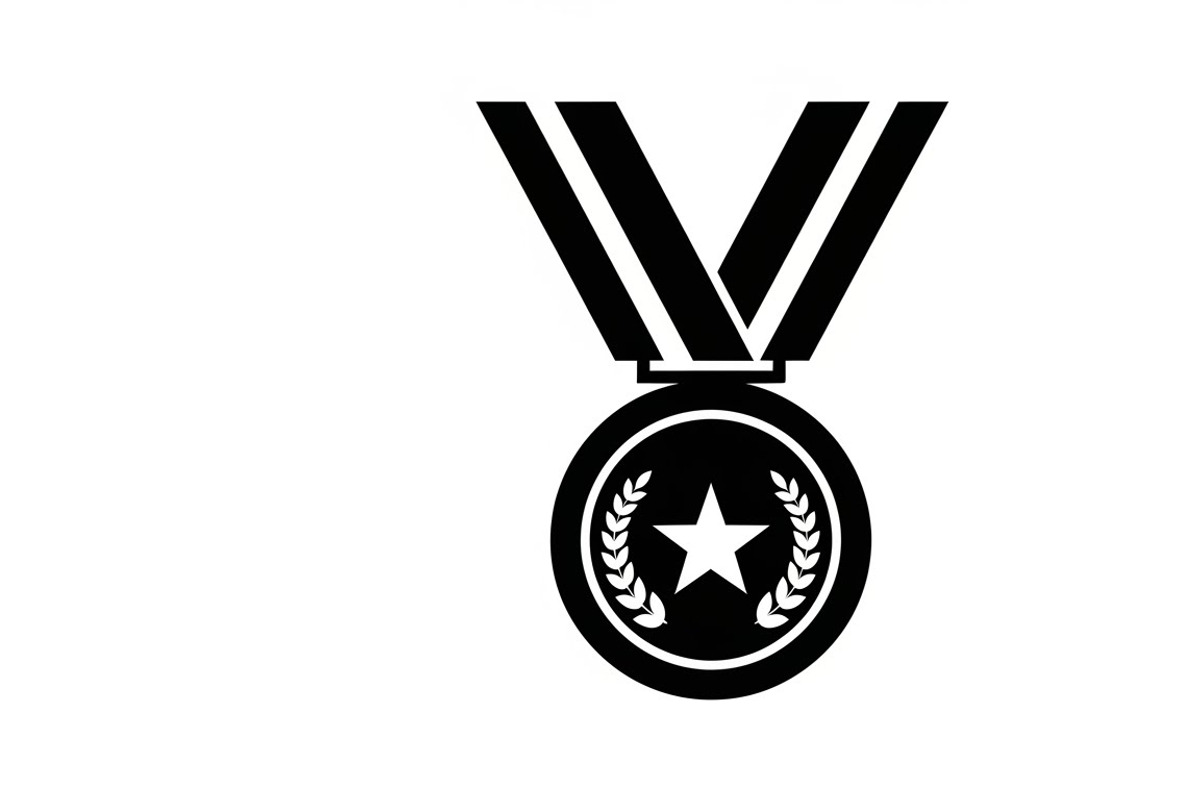Modern medal icon vector logo design, an Illustration by Amazin_art (Photo 6 of 29)