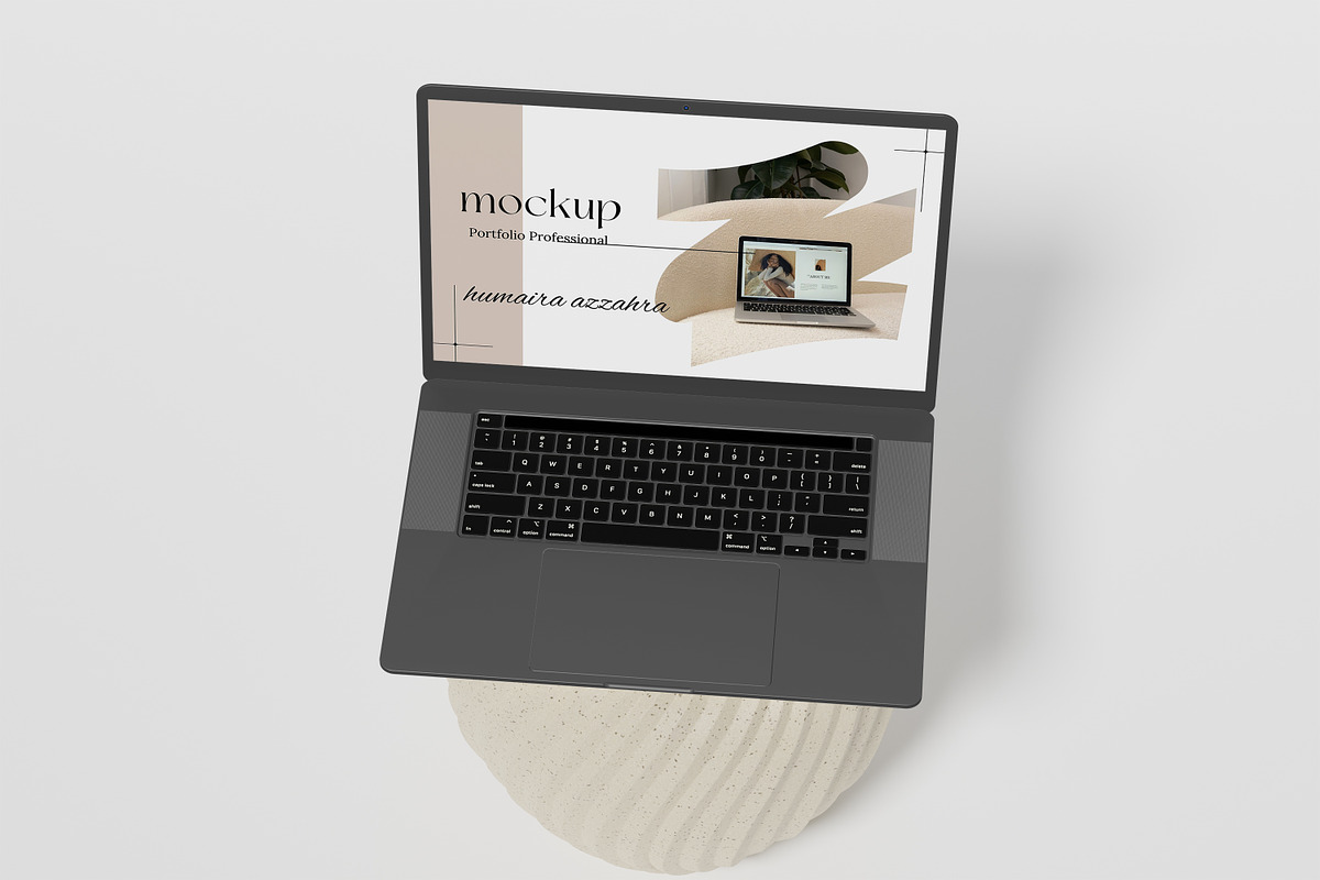 Laptop Screen Mockup, an Android Mockup by kebunmockup (Photo 2 of 5)