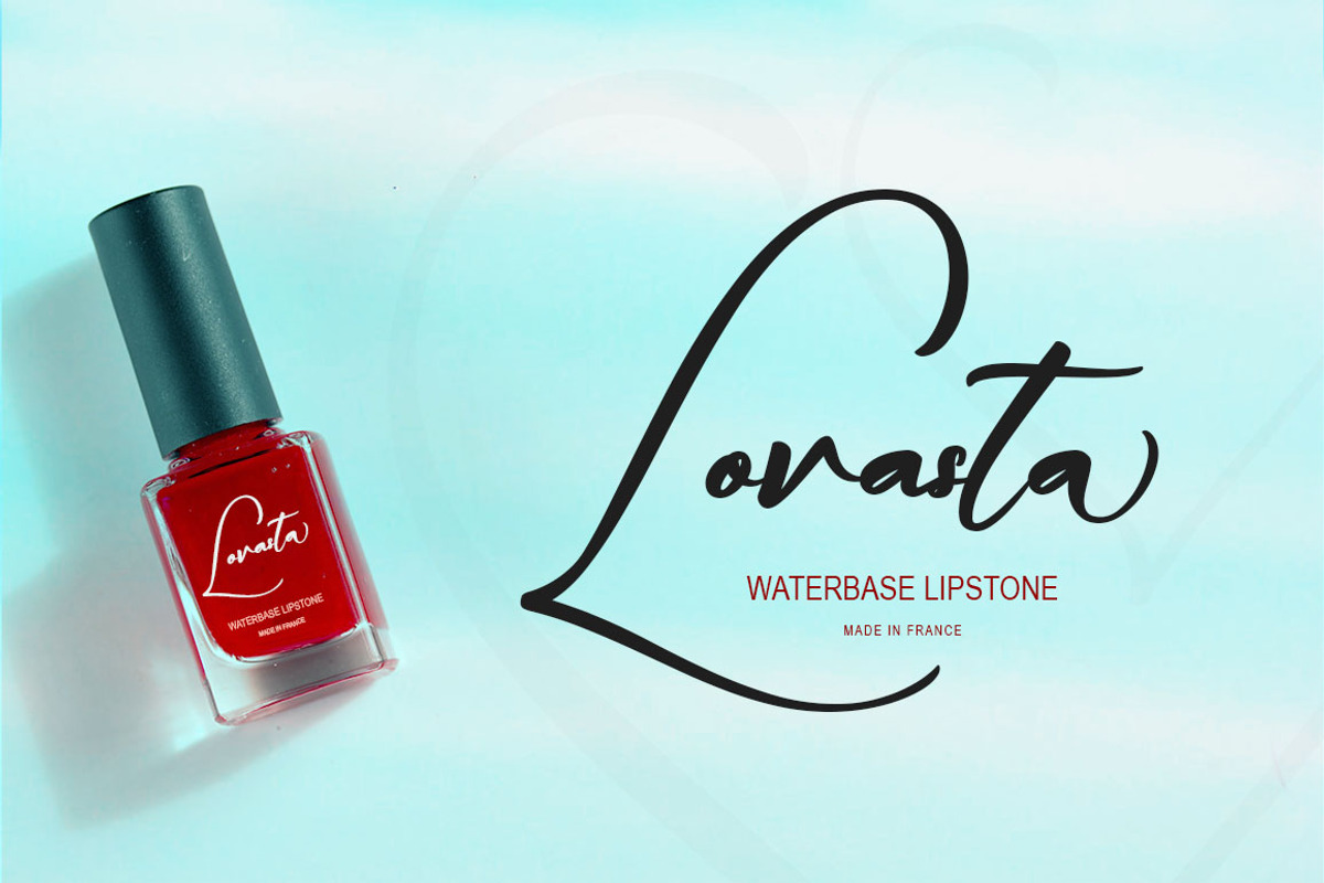 Delavista, a Script Font by Gatype (Photo 6 of 8)