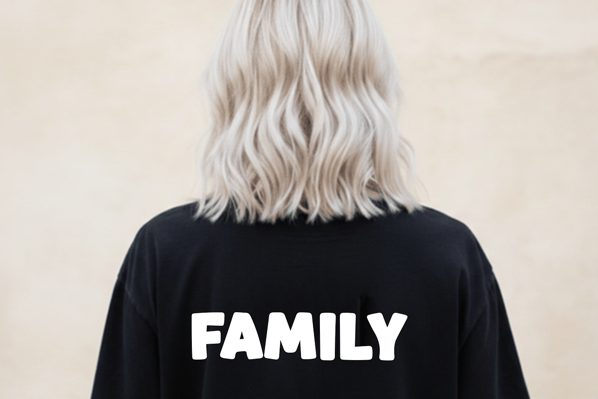Child Name, a Script Font by InermediaSTUDIO (Photo 5 of 7)