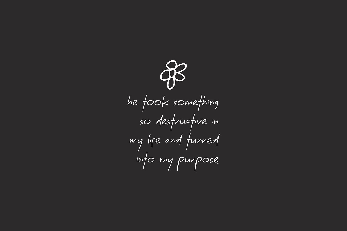 Roller Bread Handwriting Font, a Handwritten Font by NTC Graphic (Photo 3 of 9)