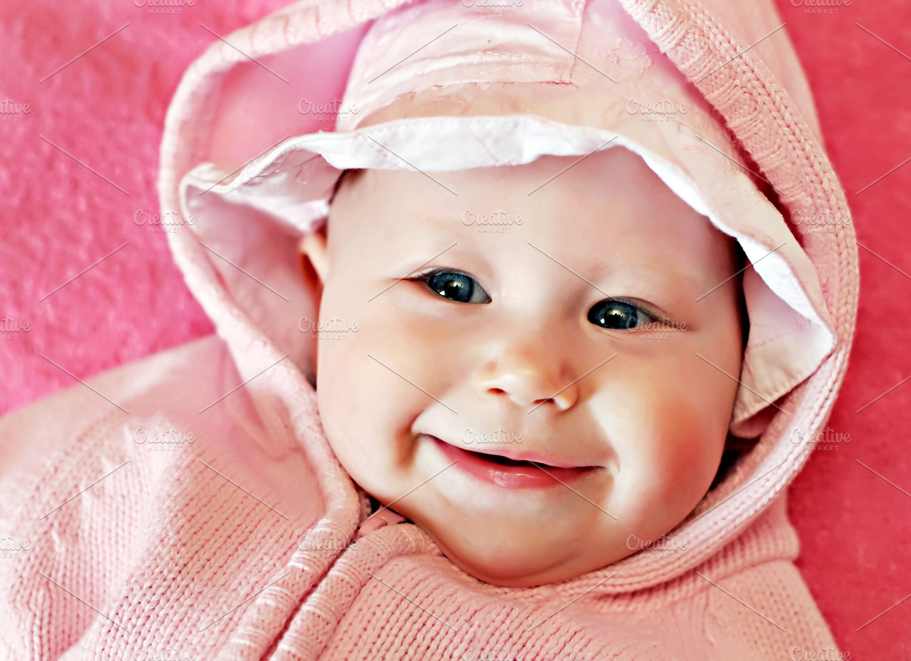 Newborn baby in panama, a Photo by saiko3p