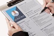 Resume Template and Cover Letter, a Resume Template by designvillage (Thumbnail 13 of 13)