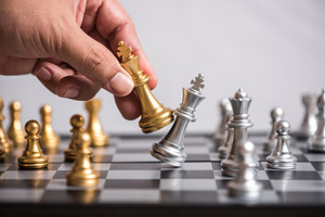 man hand handle gold king chess elim