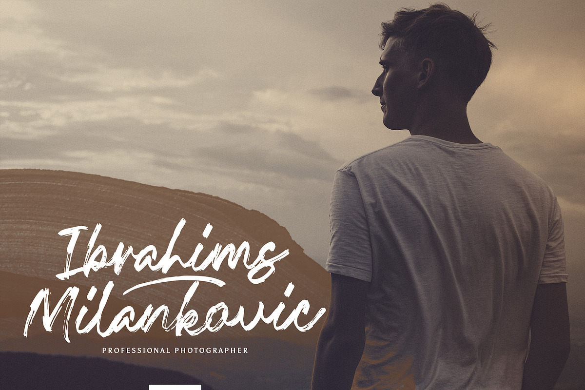 Fentry - Textured Brush Font, a Script Font by StringLabs (Photo 2 of 12)