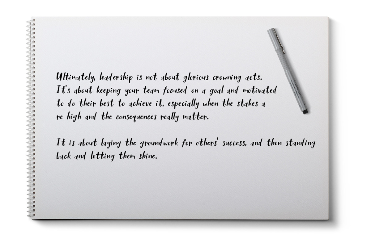 Ooh Lala | Hand Lettering font preview 4