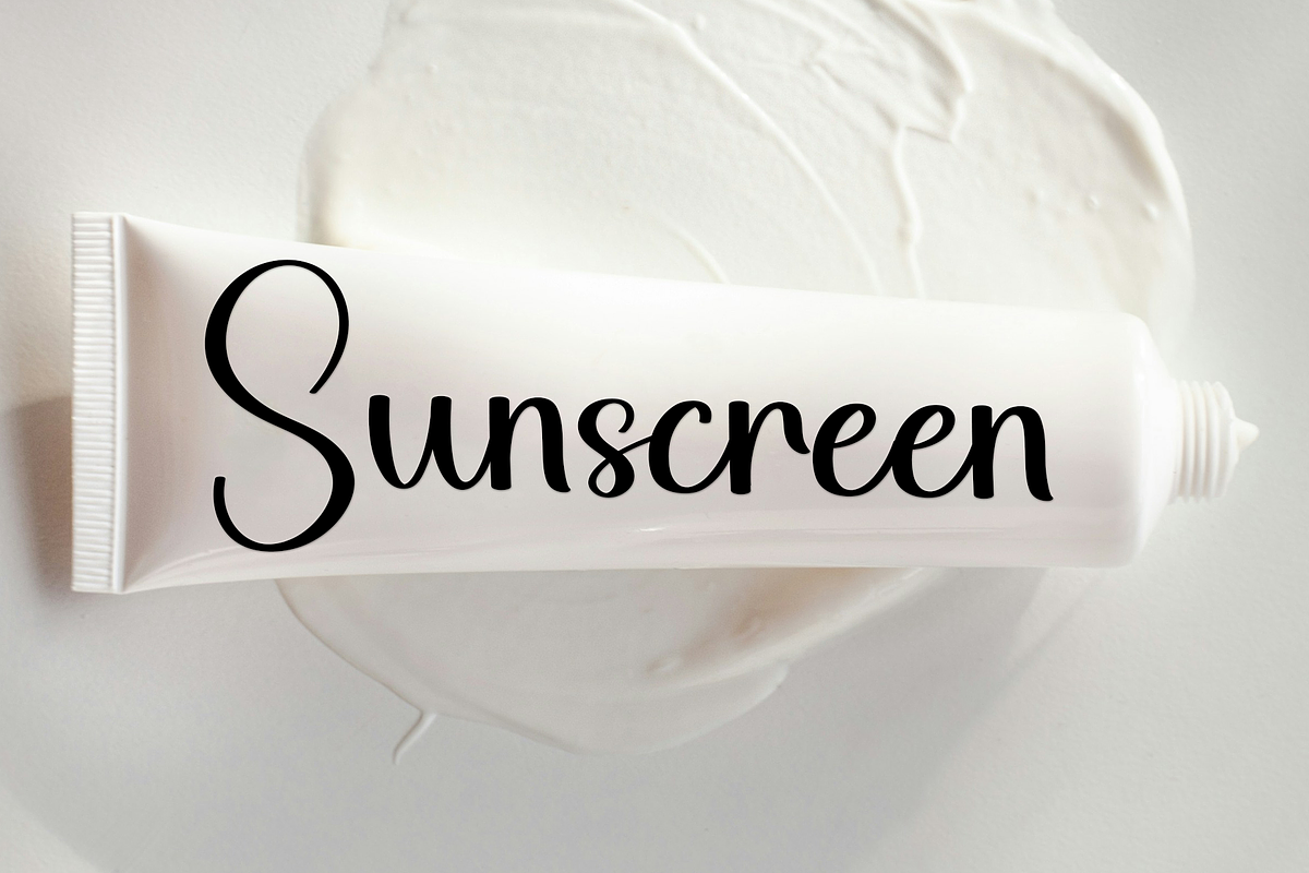 Scary Stylish, a Handwritten Font by InermediaSTUDIO (Photo 5 of 8)