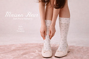 Maison Fleur: Soft Floral Patterns, a Pattern Graphic by Lidberia (Thumbnail 7 of 10)