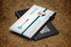 Simple And Clean Business Card 3