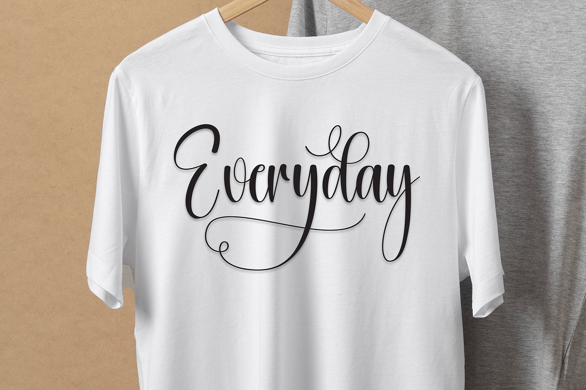 Bubblegum | Script Font, a Handwritten Font by Scratchones (Photo 4 of 9)