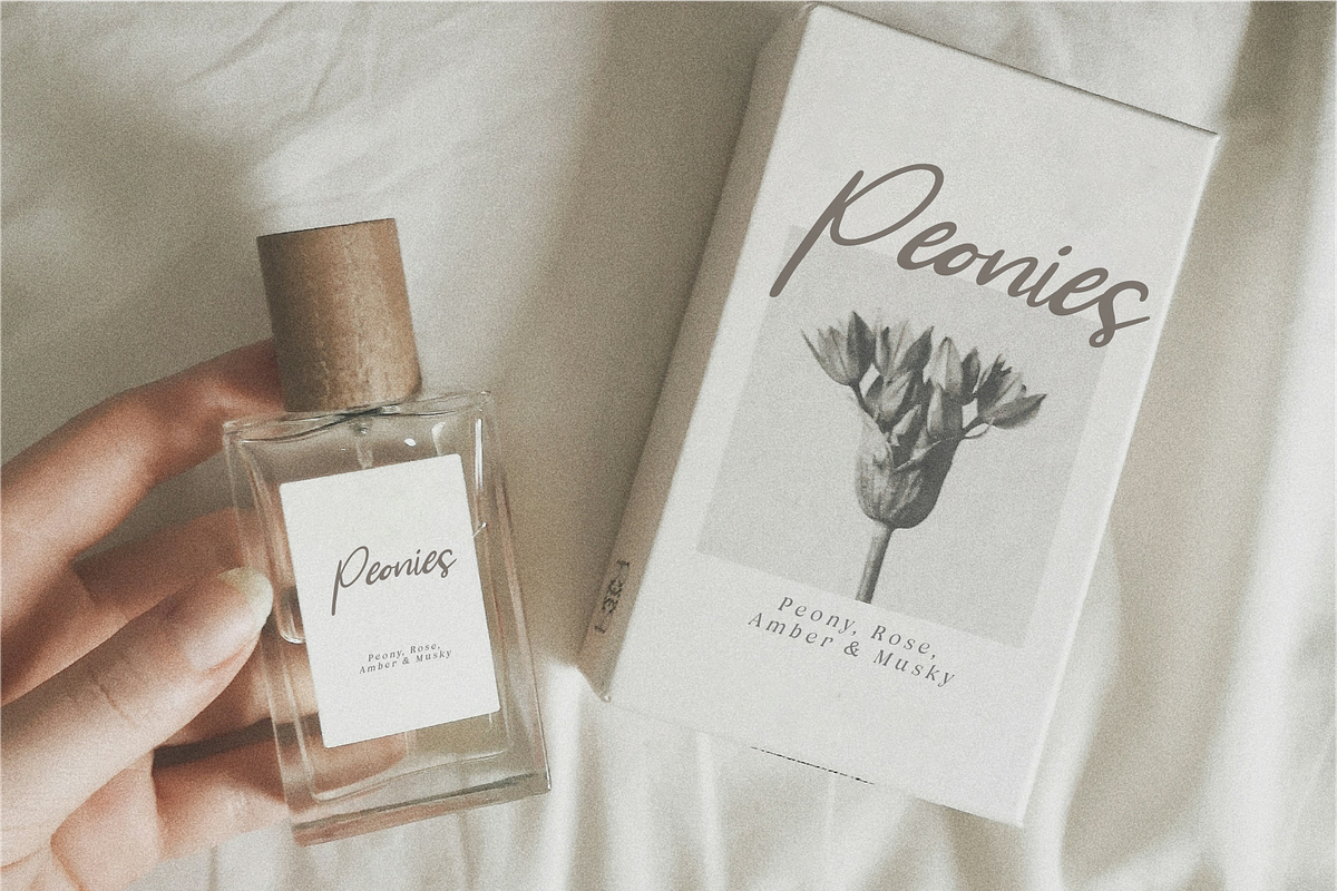 Tranquil Wave - Brush Handwritten, a Handwritten Font by Indotype Foundry (Photo 7 of 10)