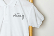 Snowing Signature, a Handwritten Font by FreshTypeINK (Thumbnail 4 of 8)